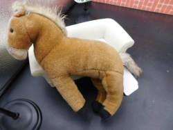 steiff small horse side
